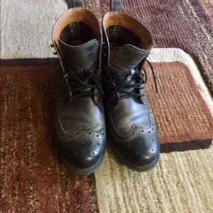 Men’s Boot, Gray & Black ombré.